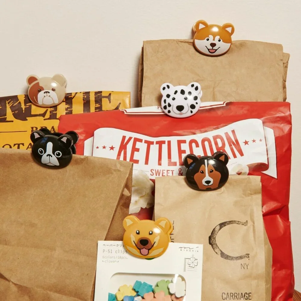 LOT of 2 Doggie Bag Clips (12 clips total) Kikkerland Assorted Dog / Pet NEW
